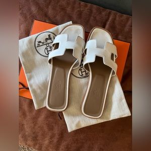 Hermes Oran Sandals